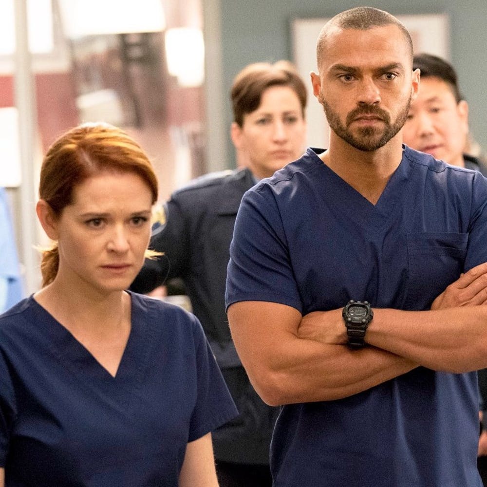 Grey S Anatomy Season 14 Episode 10 Recap Paul S Fate Is Revealed Brit Co