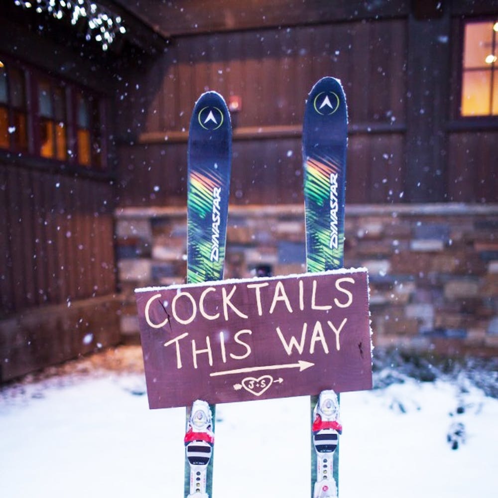 21 Ideas for a Snow Bunny-Approved Après Ski Party - Brit + Co