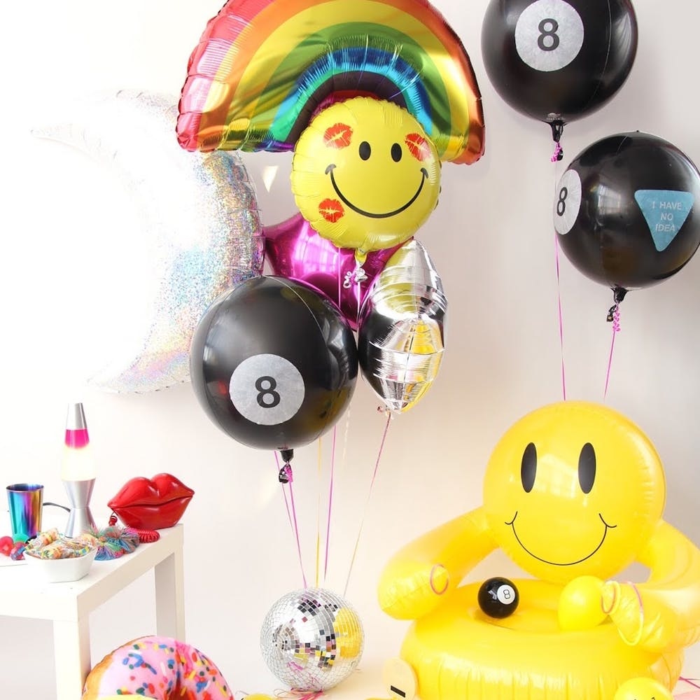 How To Celebrate Your 30th Birthday Like The Ultimate 90s Babe
