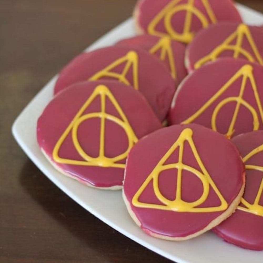 Baby Shower Cookies for A Harry Potter Fan. It's time to snuggle a baby  muggle. : r/cookiedecorating