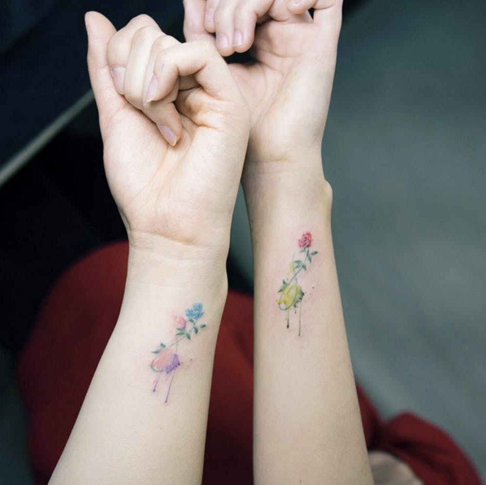 21 Best Friend Flower Tattoos To Bond Over  Body Artifact