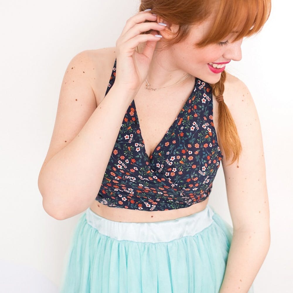 DIY CROP TOP  How to sew a crop top + Sewing Pattern 