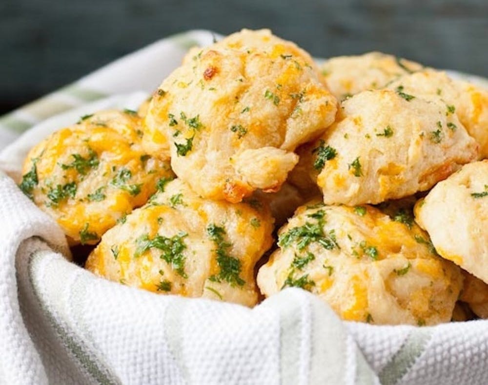 Mini Garlic Monkey Breads - Life In The Lofthouse