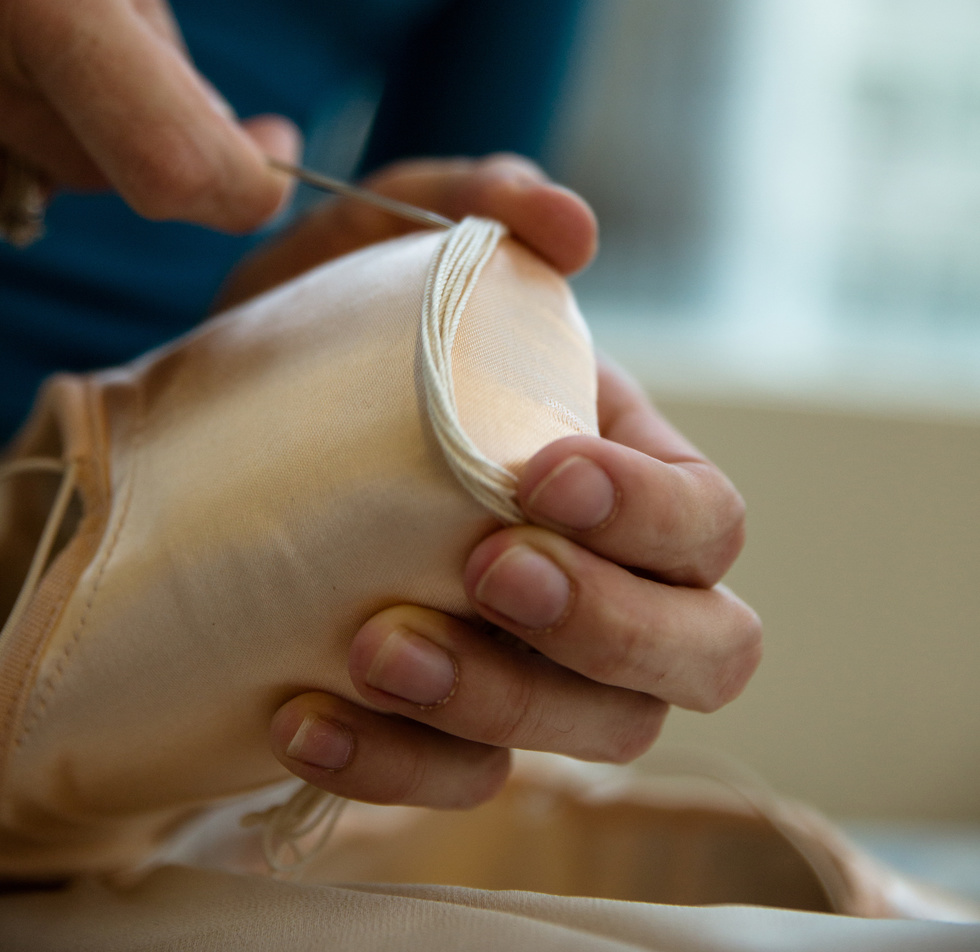 Pro Tips for Darning Pointe Shoes - Pointe