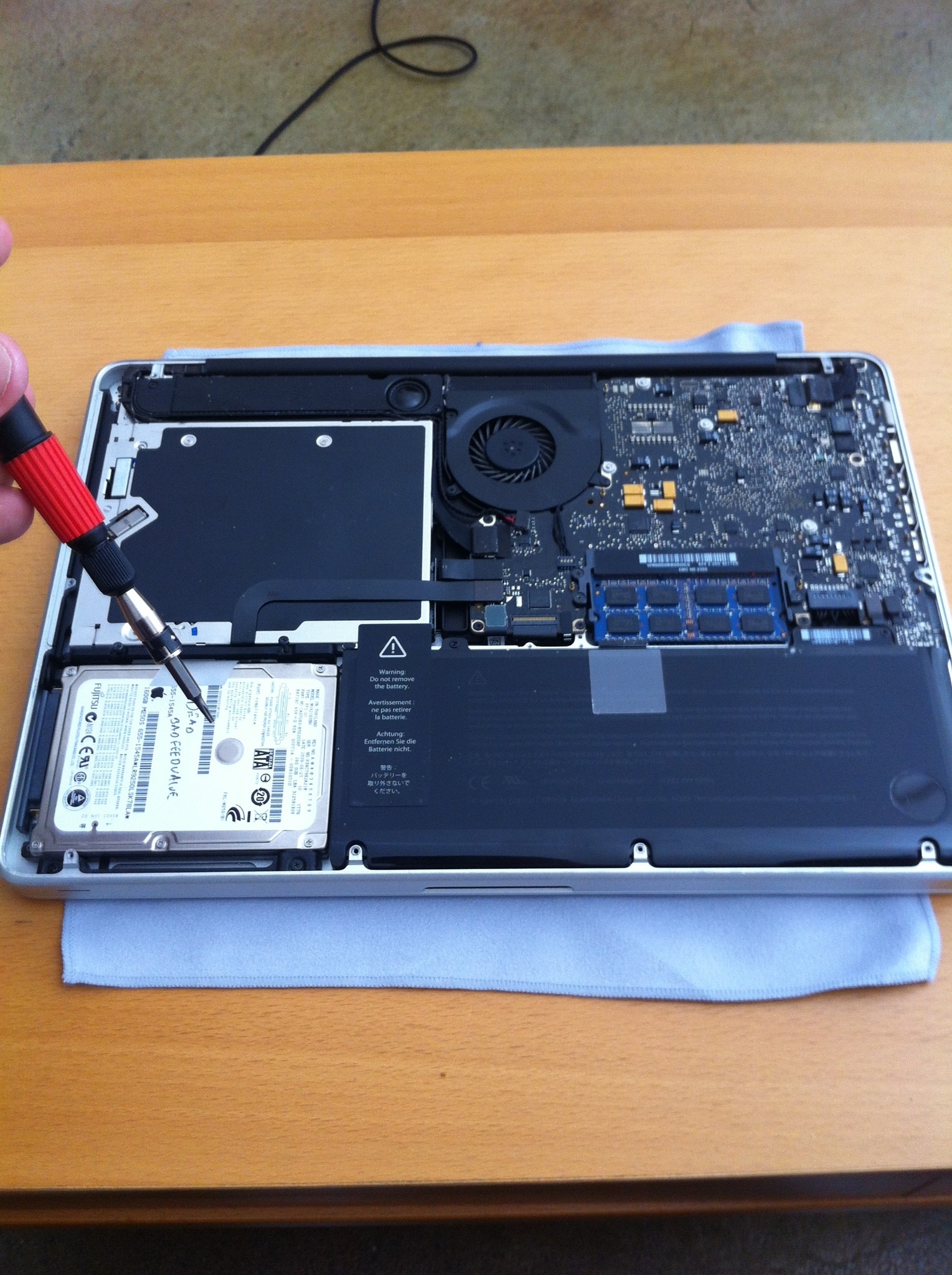 Installing new hard on sale drive in macbook pro