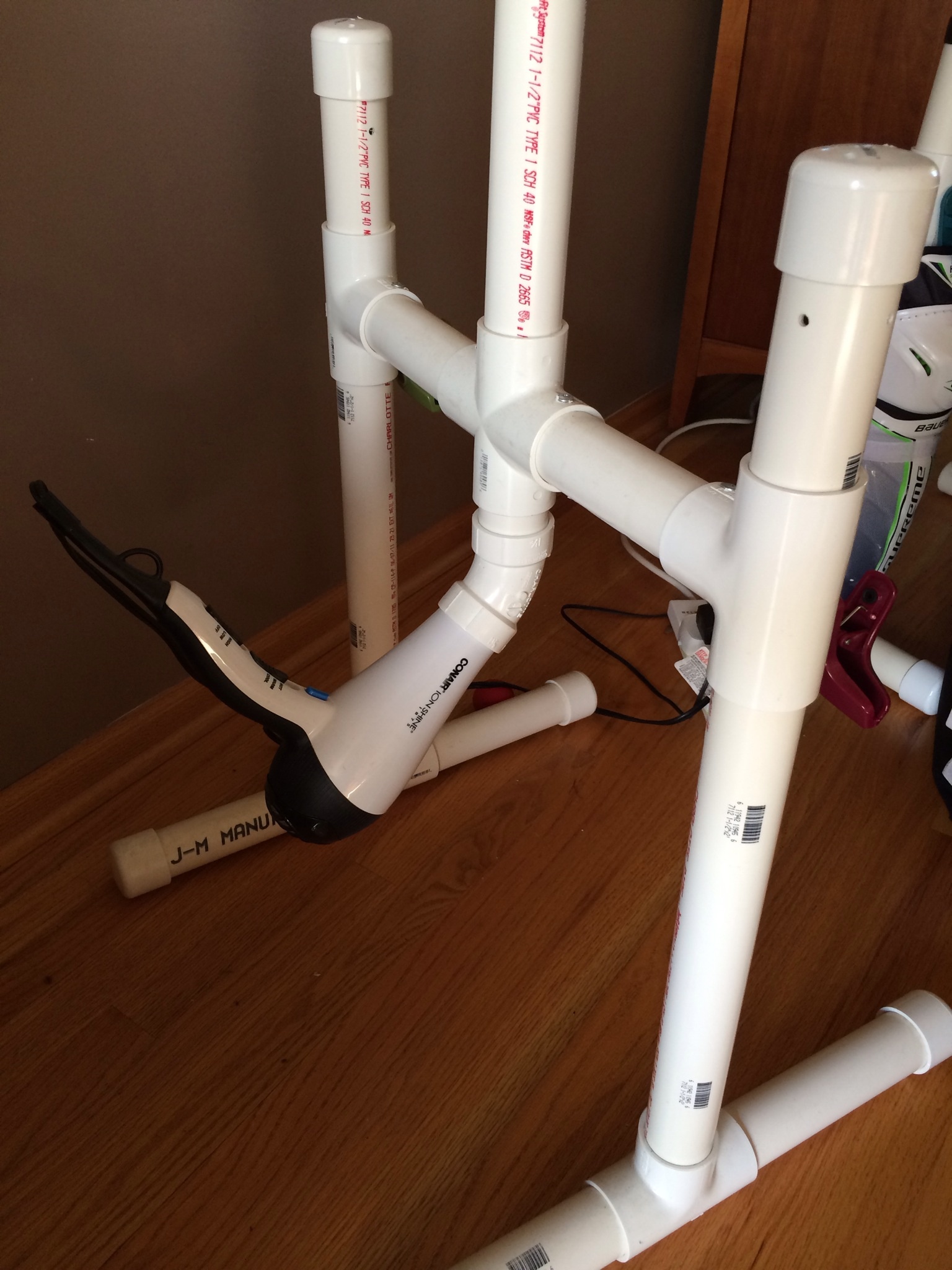 Ultimate Sporting Gear Hanger vs. Hockey Equipment Drying Racks