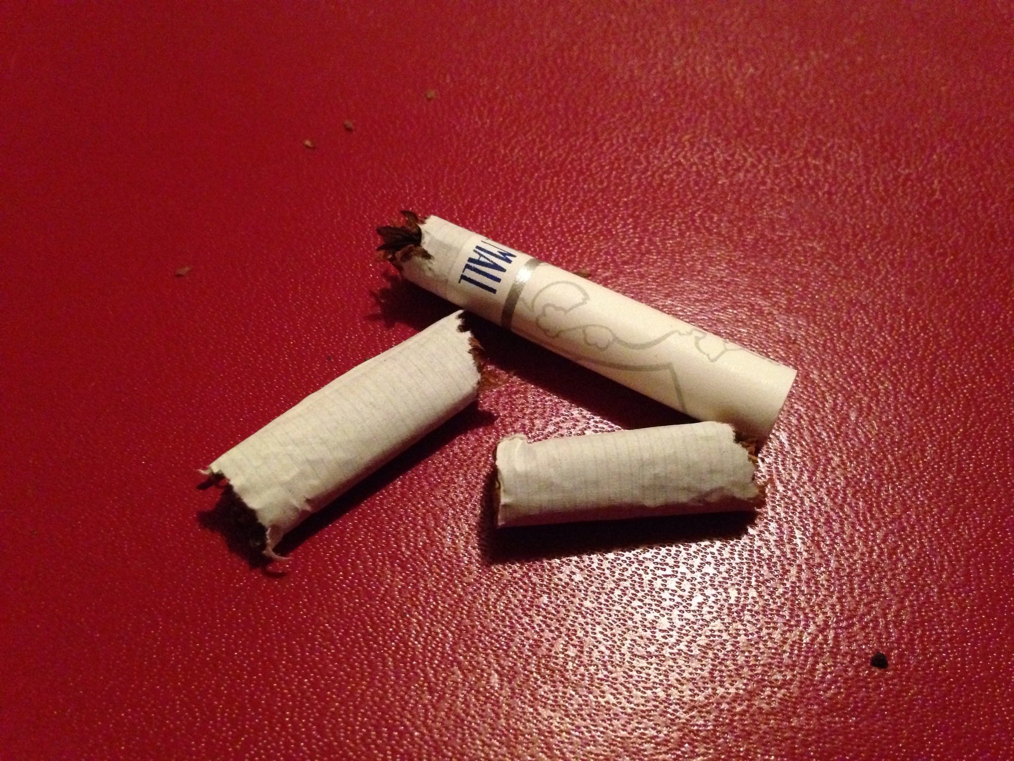 How to deal with a broken cigarette