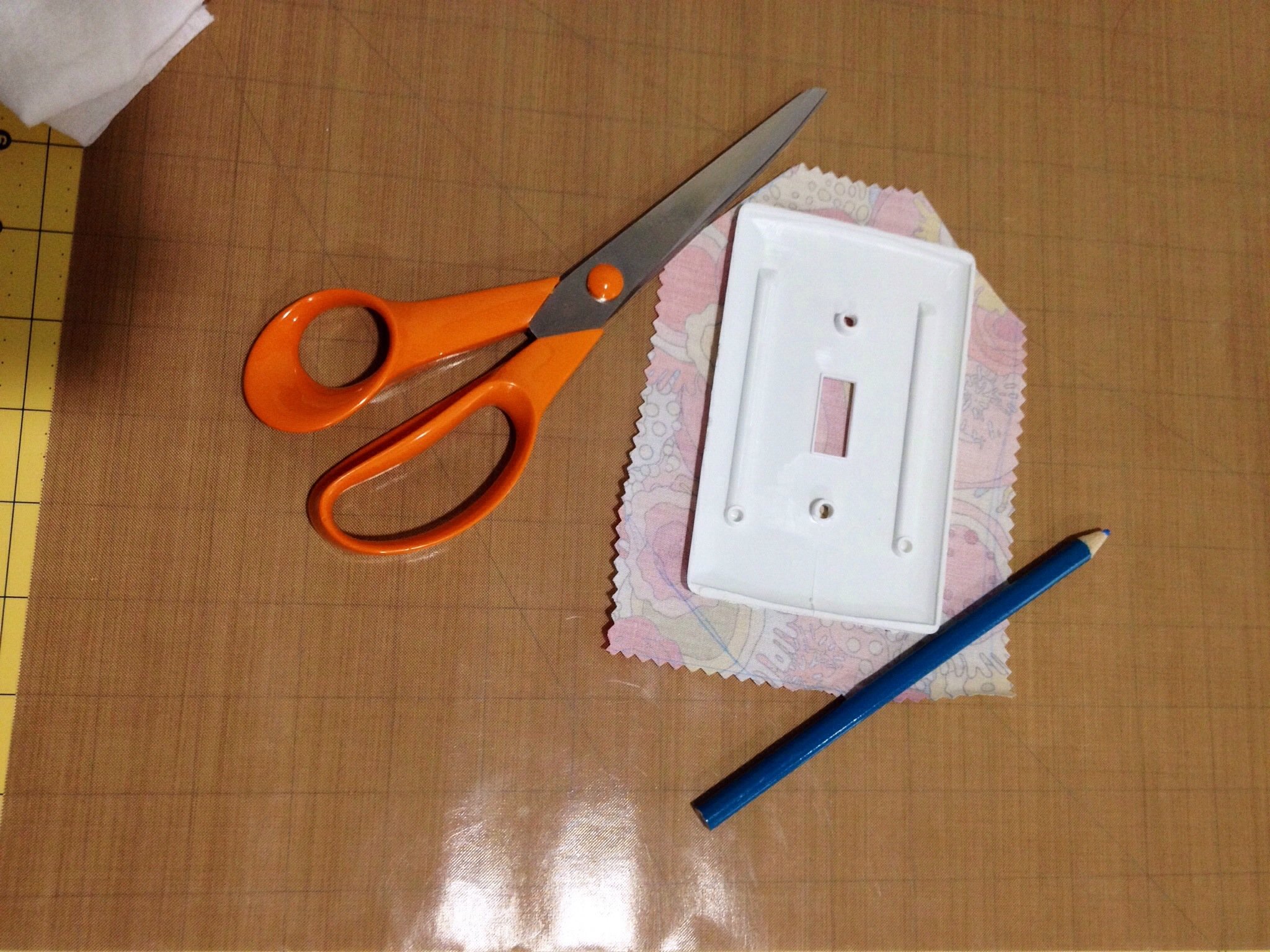 How To Cut Plastic Light Switch Covers