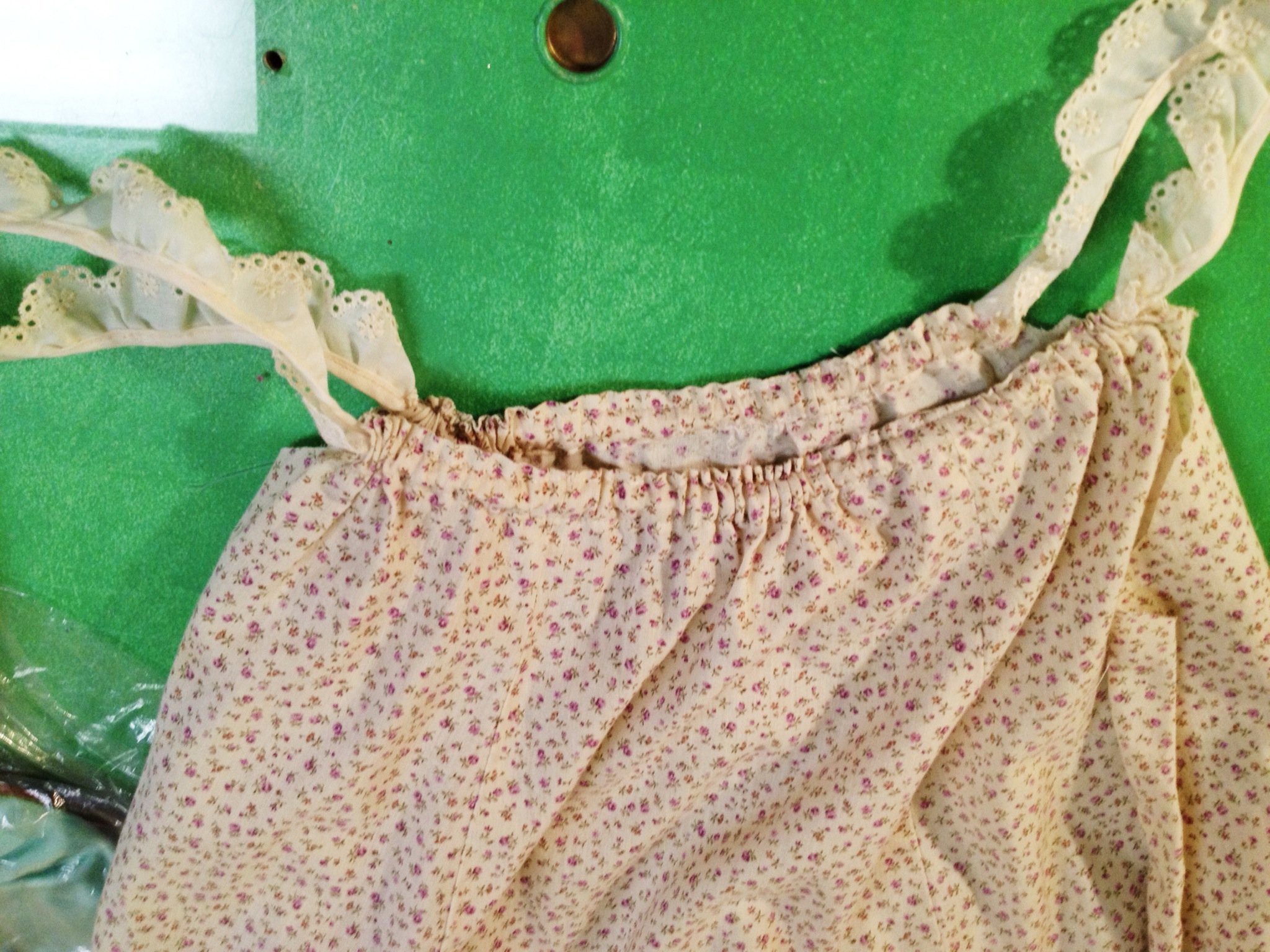How to turn a skirt into a sun dress - B+C Guides