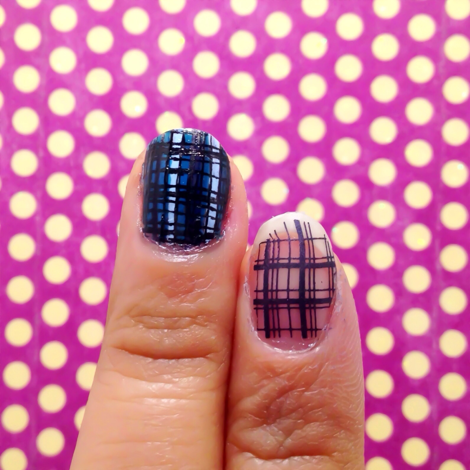 How to create plaid nails - B+C Guides