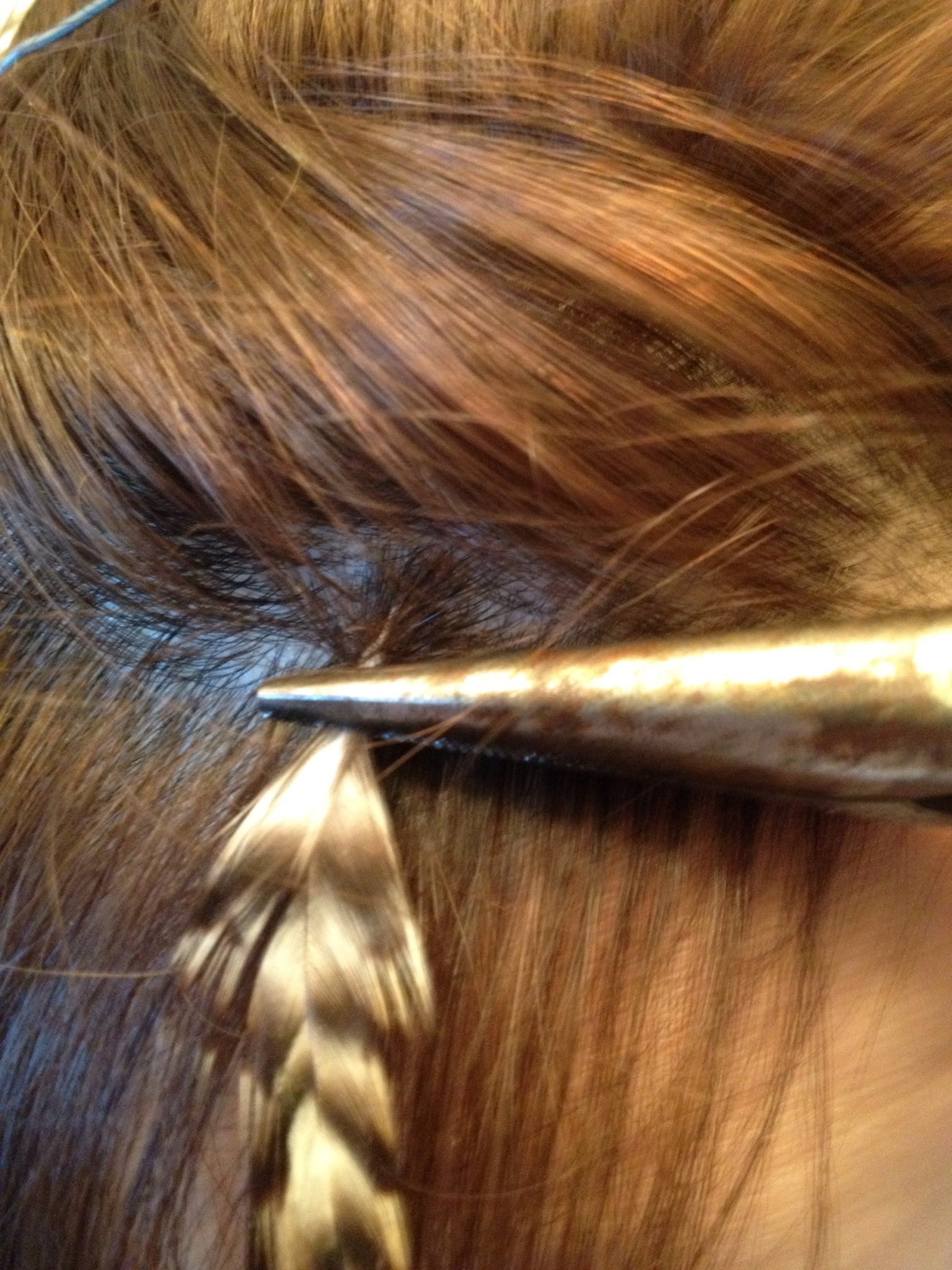 How To Add Feathers To Your Hair By Yourself! @Hairby_chrissy 