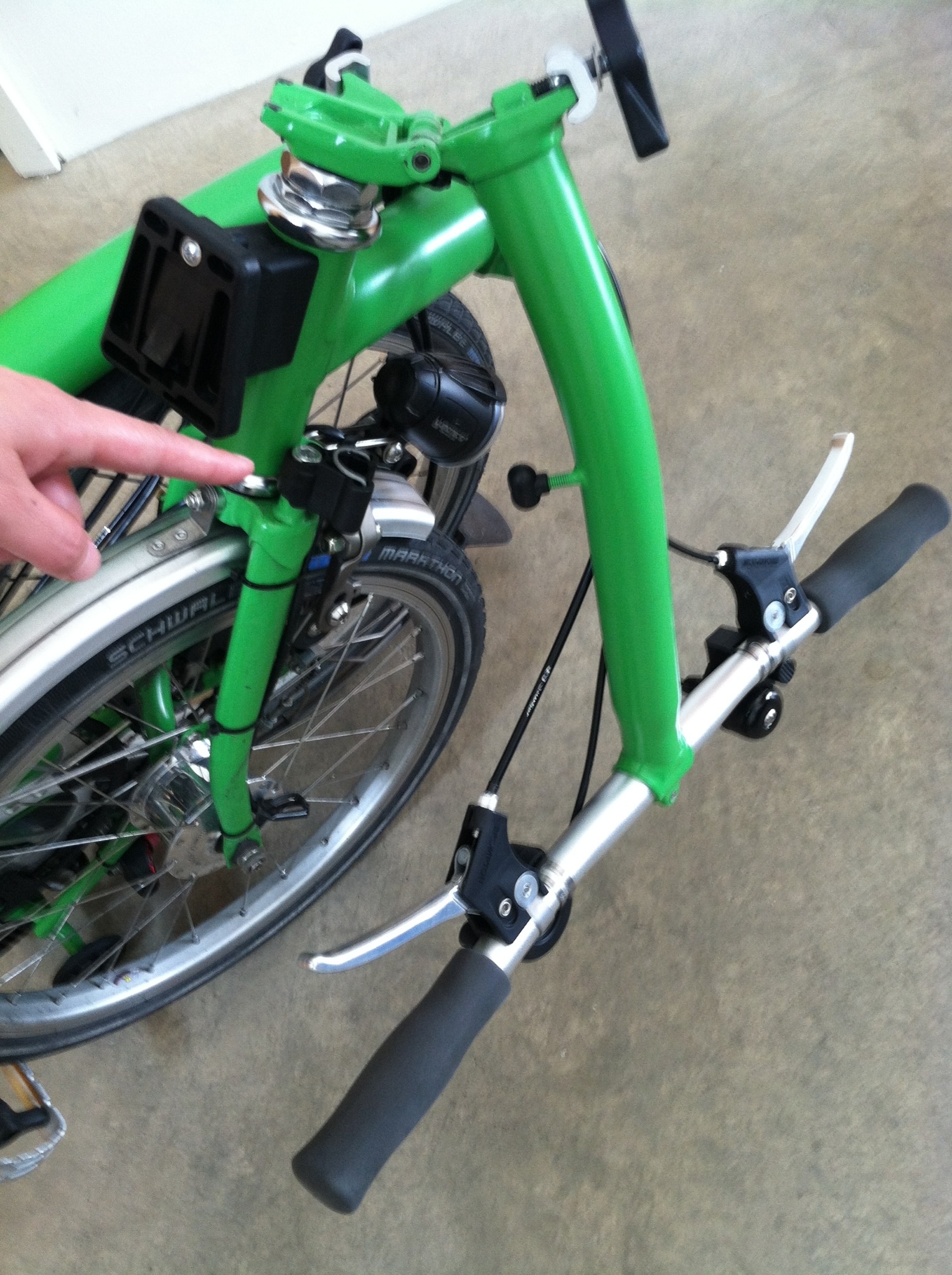 unfolding a brompton bike