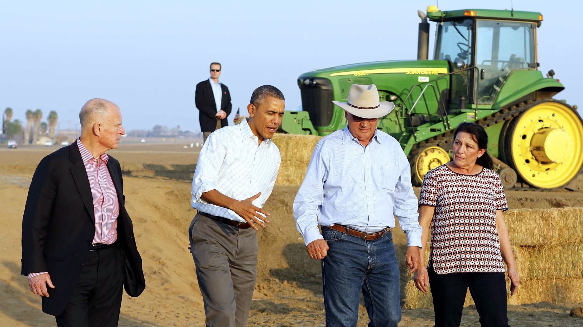 The Central Valley is sinking: drought forces farmers to ponder the abyss, California drought