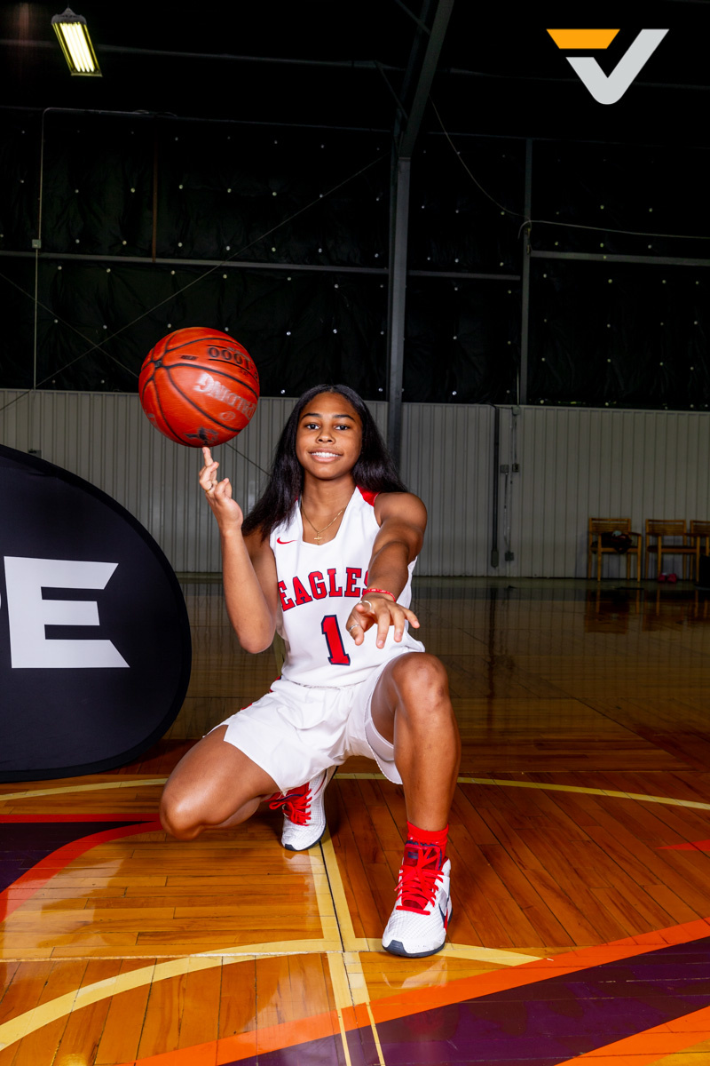 Discover more than 107 basketball poses for pictures super hot