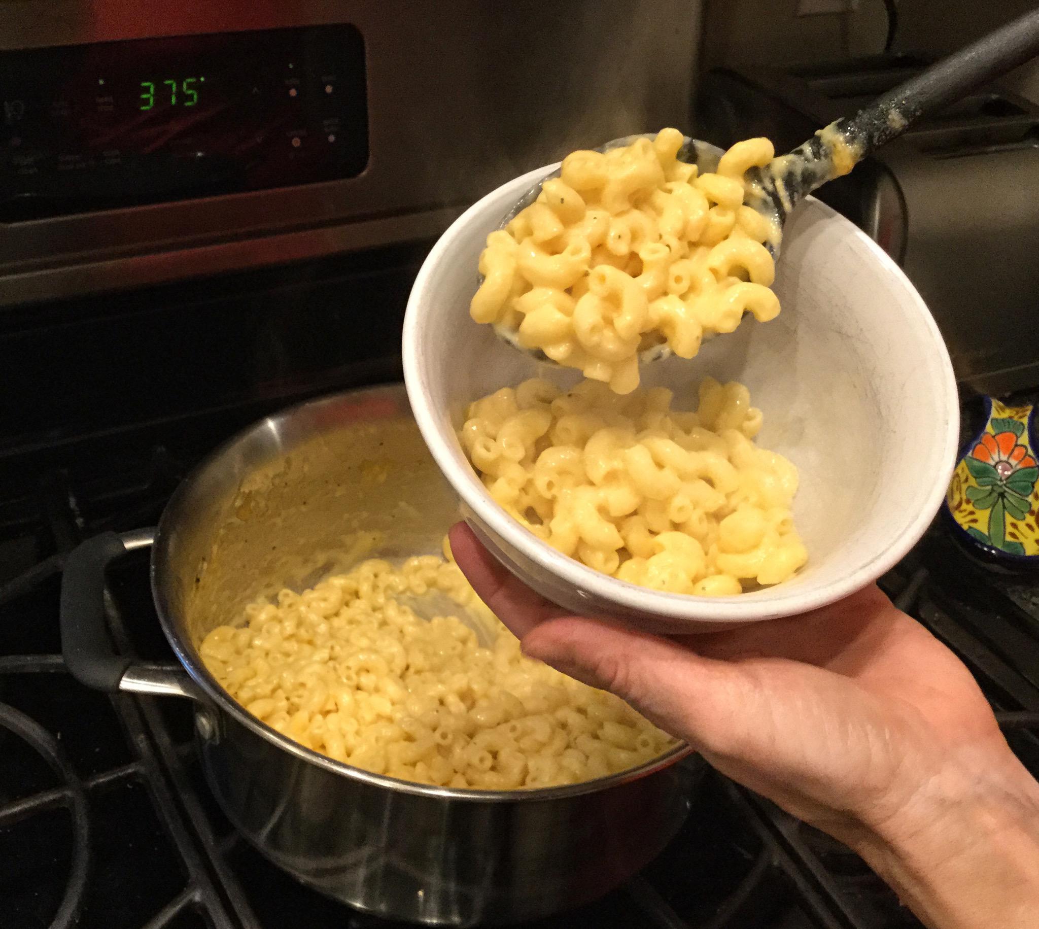 How to make homemade mac \u0026 cheese, image size:2048x1831