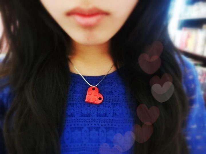 Make a deals lego heart necklace