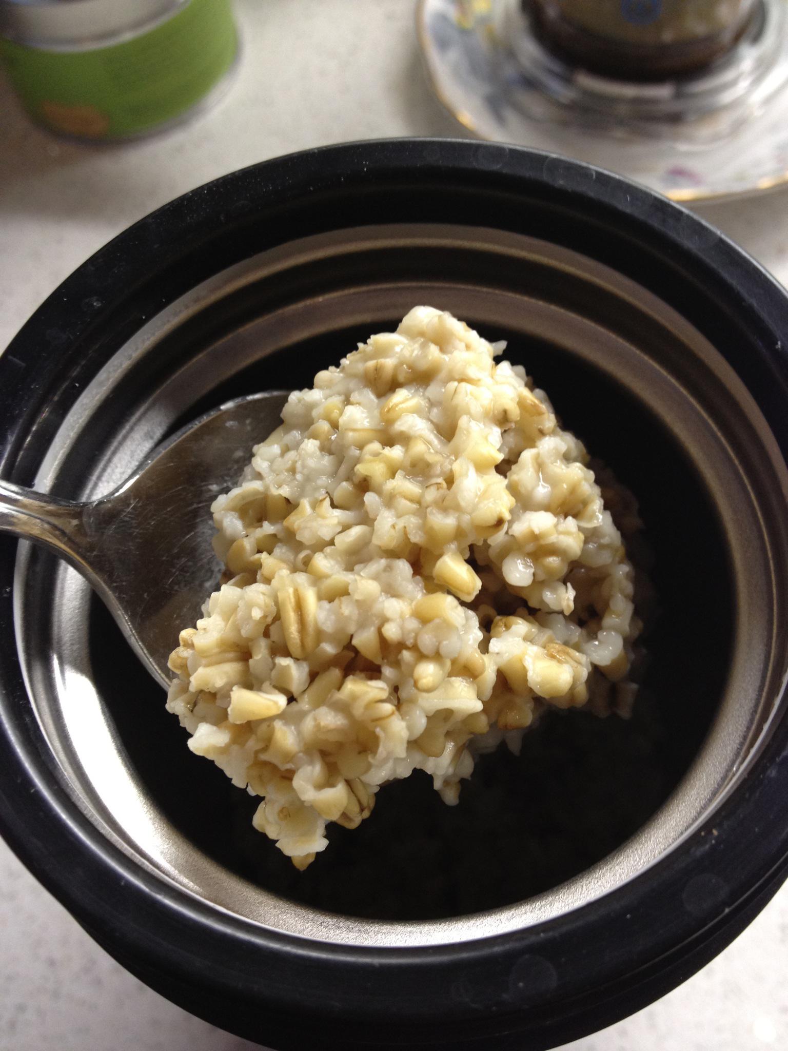 How to cook the laziest steel cut oatmeal ever! - B+C Guides