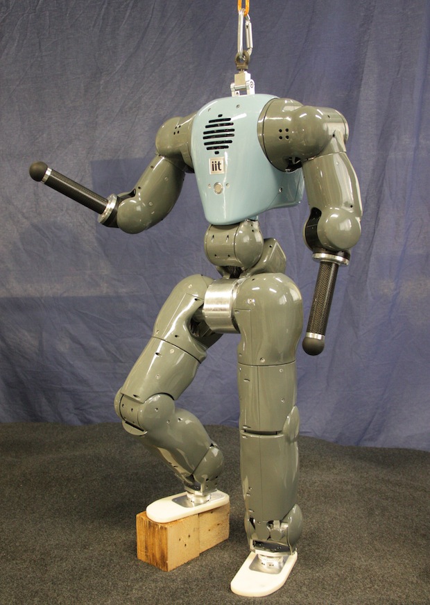 HUMANROBOT TACCON (normal GID) タッコン This Humanoid Robot Gets Pushed Around But Stays on Its Feet