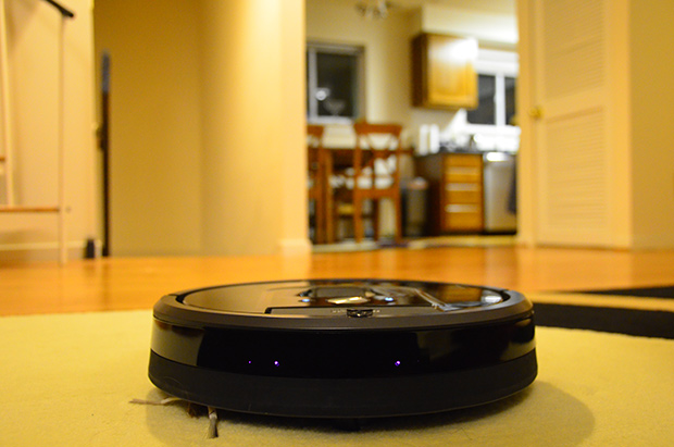 Roomba i7+ Review: The Most Capable, Most Expensive Robot Vacuum - IEEE  Spectrum