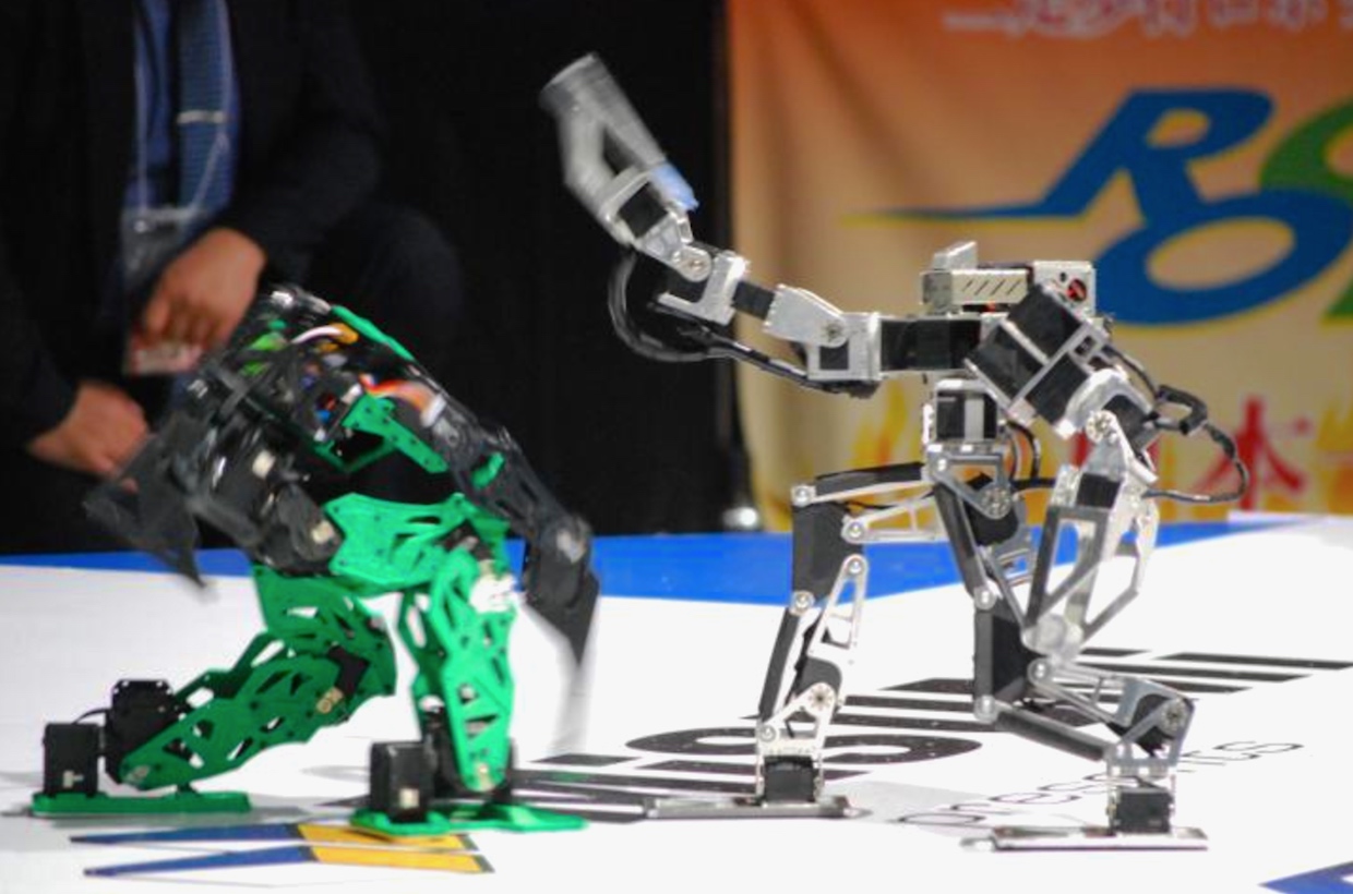 Pastor privacy two Robo-One Hosts First-Ever Autonomous Biped Fighting Tournament - IEEE  Spectrum