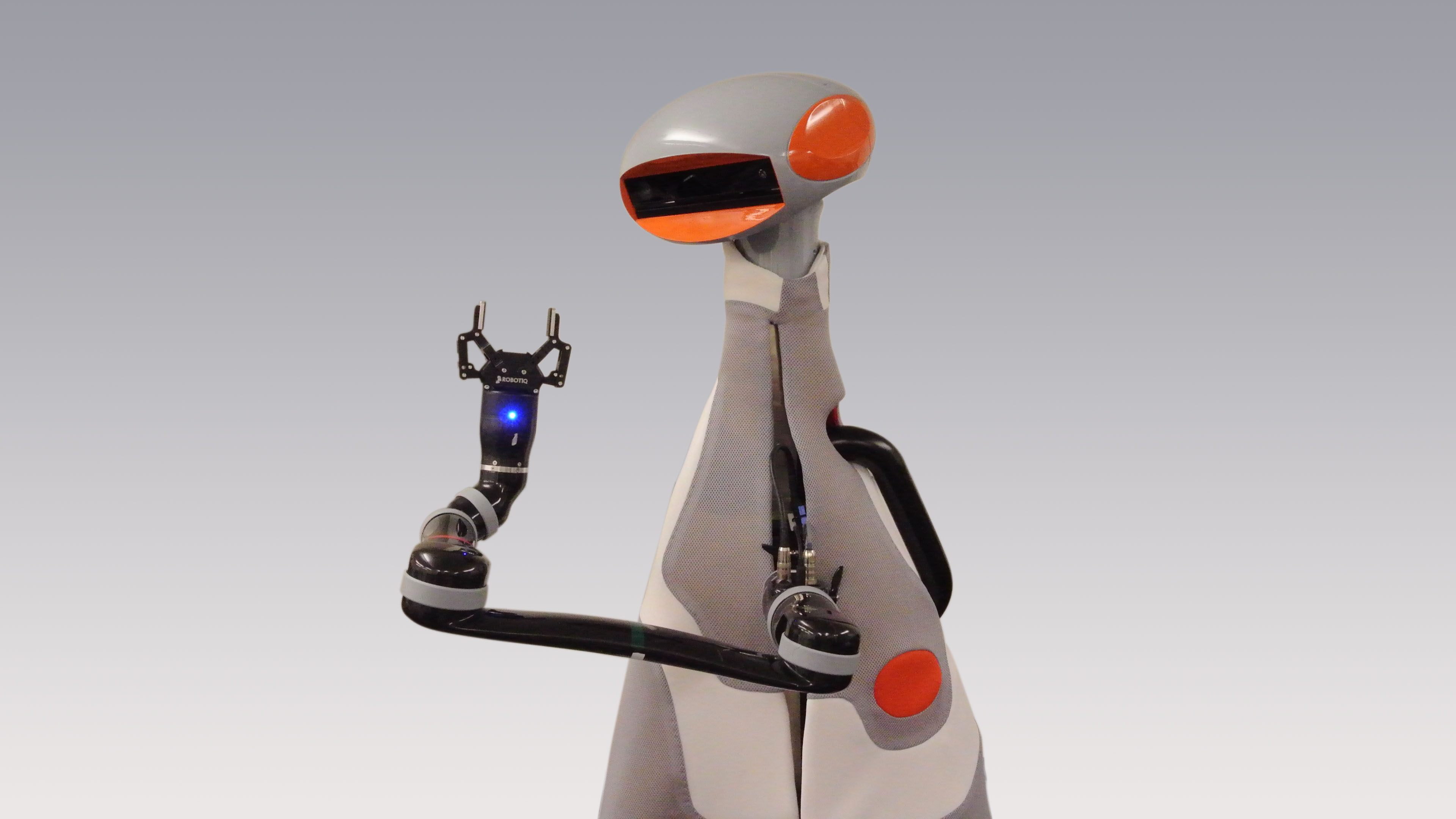 Diligent Robotics Bringing Autonomous Mobile Manipulation to Hospitals -  IEEE Spectrum