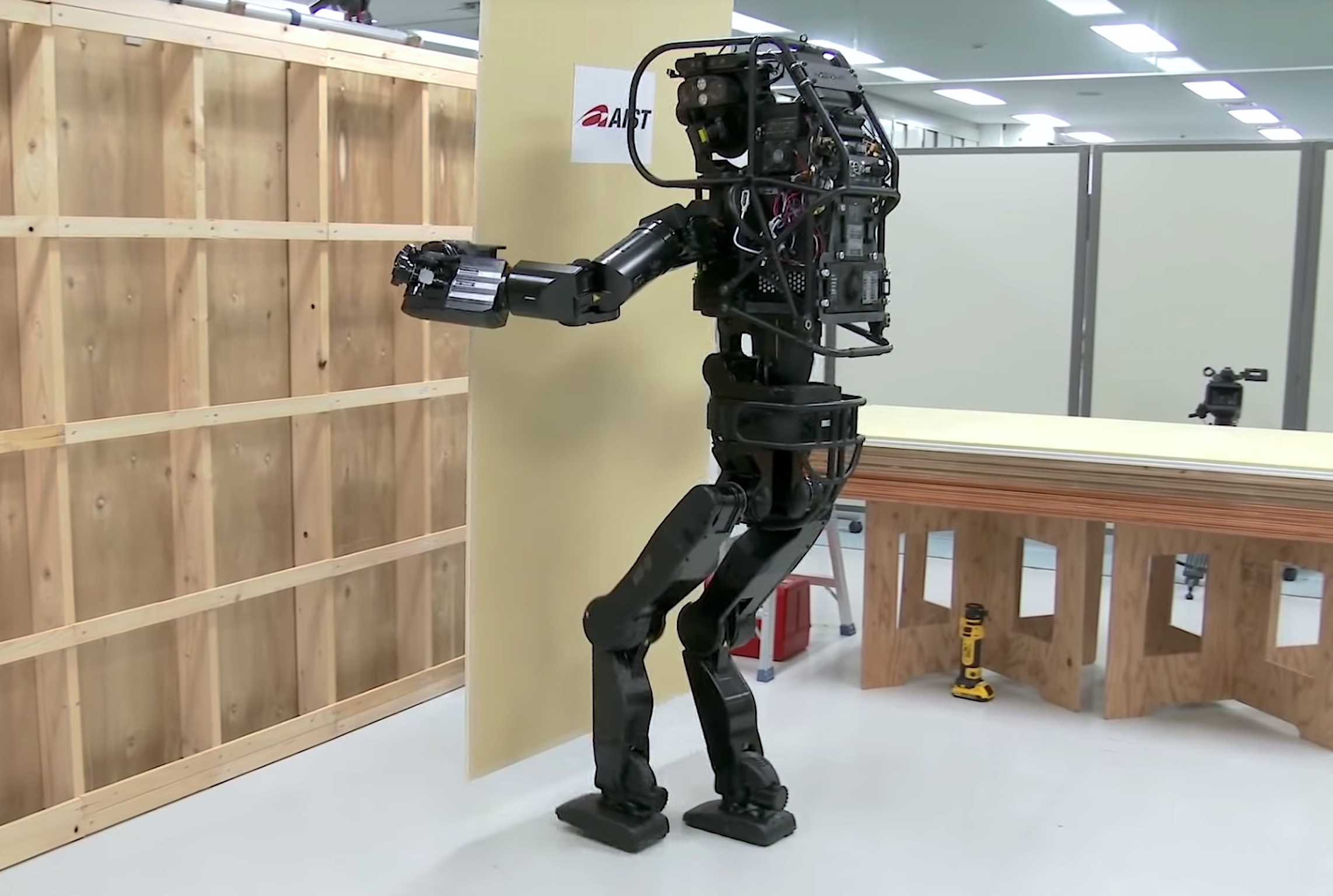 Figure Unveils Its Humanoid Robot Prototype - IEEE Spectrum