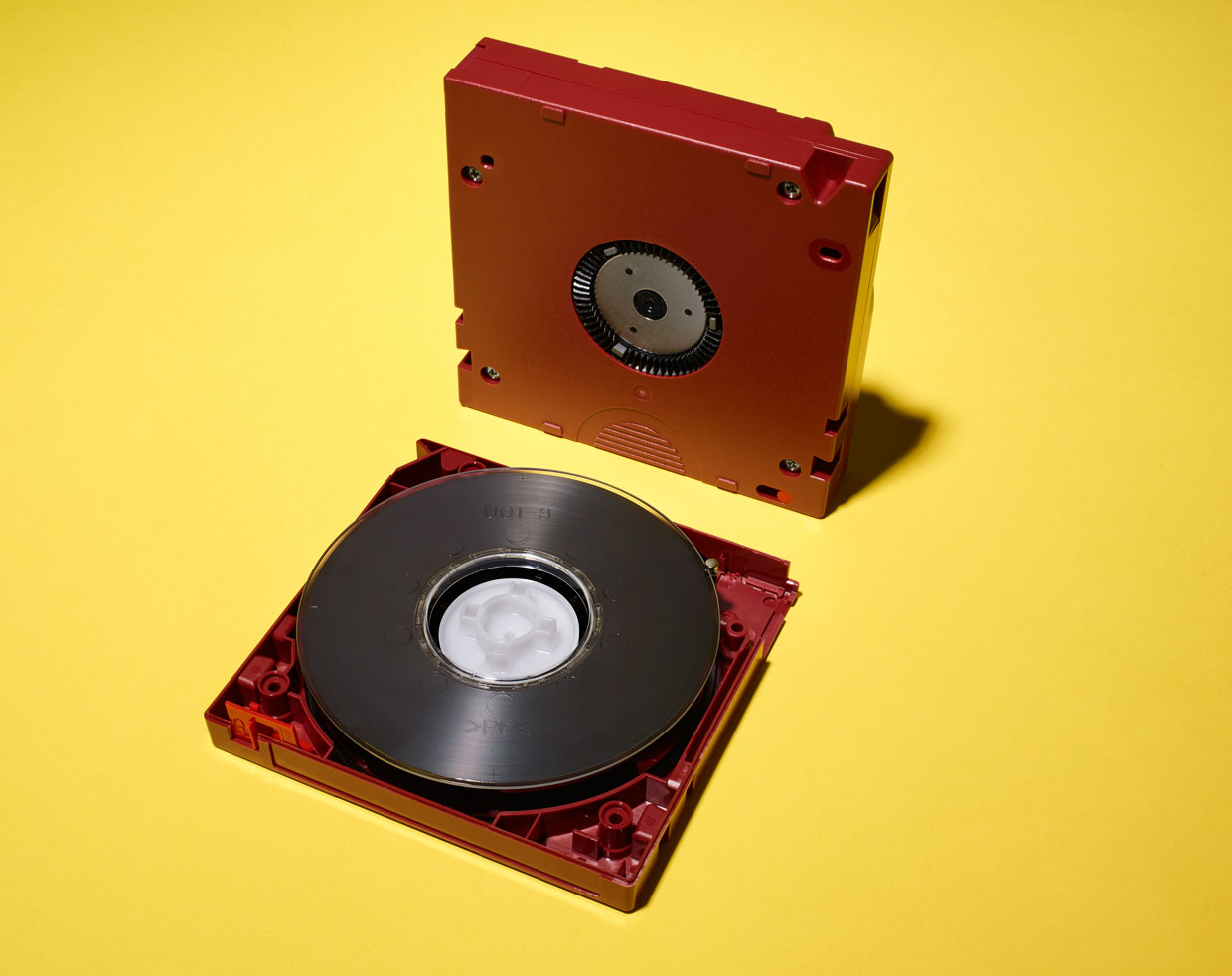 Terminar Alas Ojo Computer Tape Backup Junto A Exhaustivo Revelar