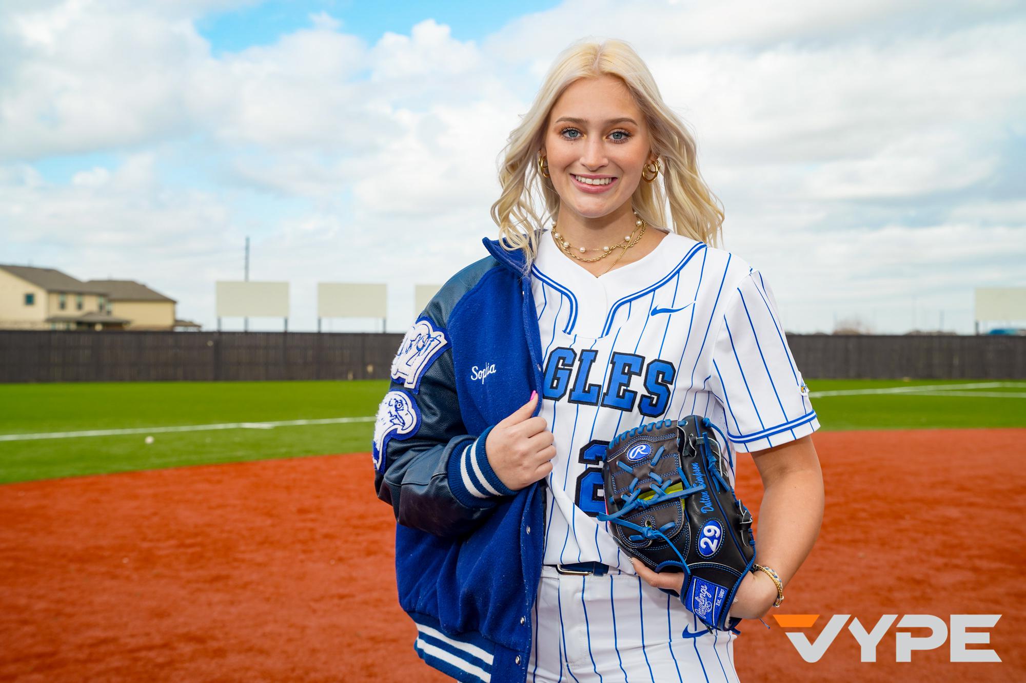 Sophia Simpson - Softball - University of Texas Athletics