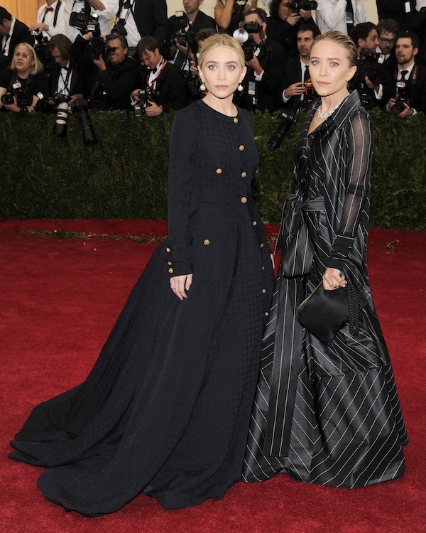 A Salute to the Olsen Twins' High-Fashion Lewks - PAPER