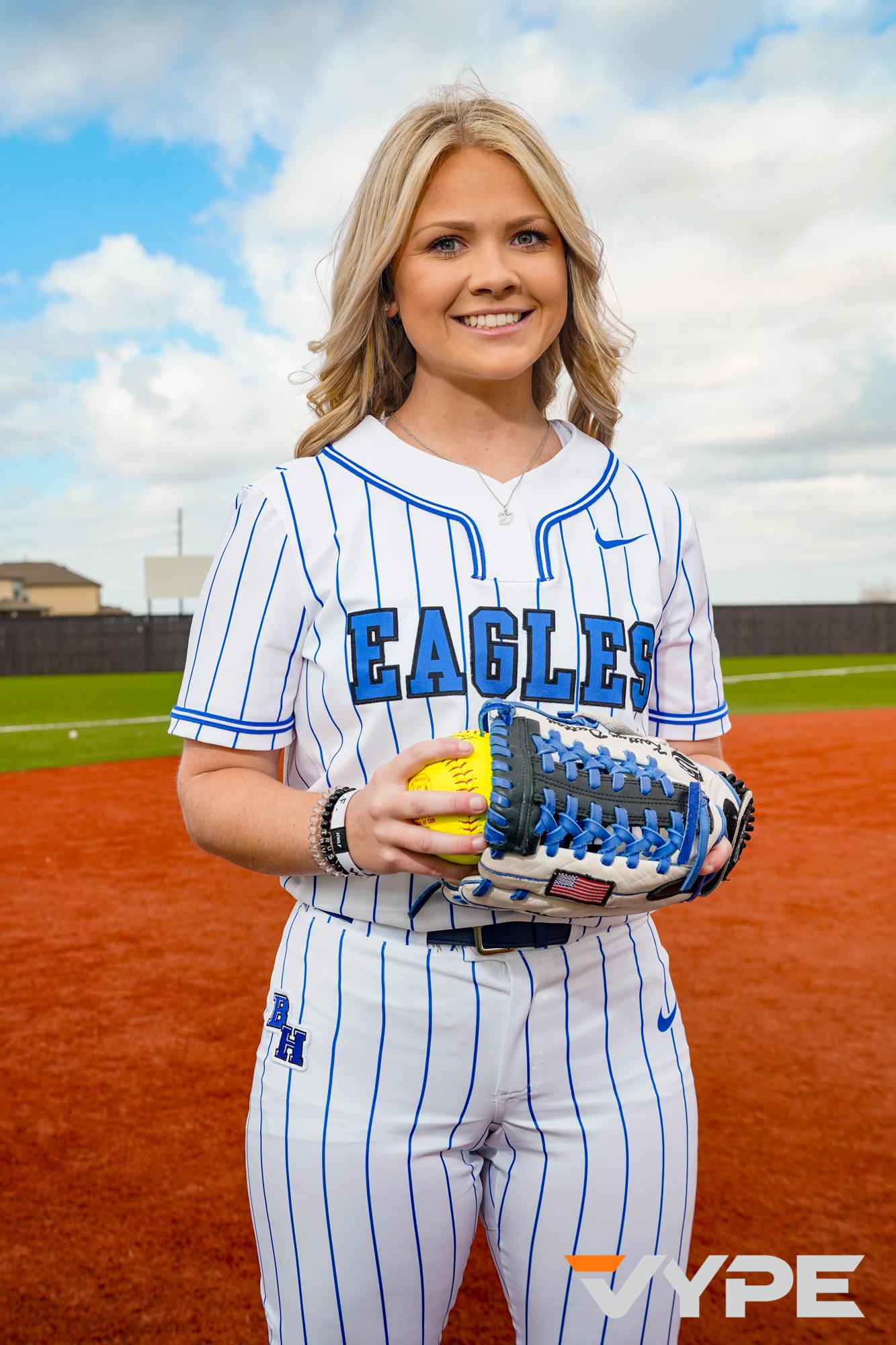 Sophia Simpson - Softball - University of Texas Athletics