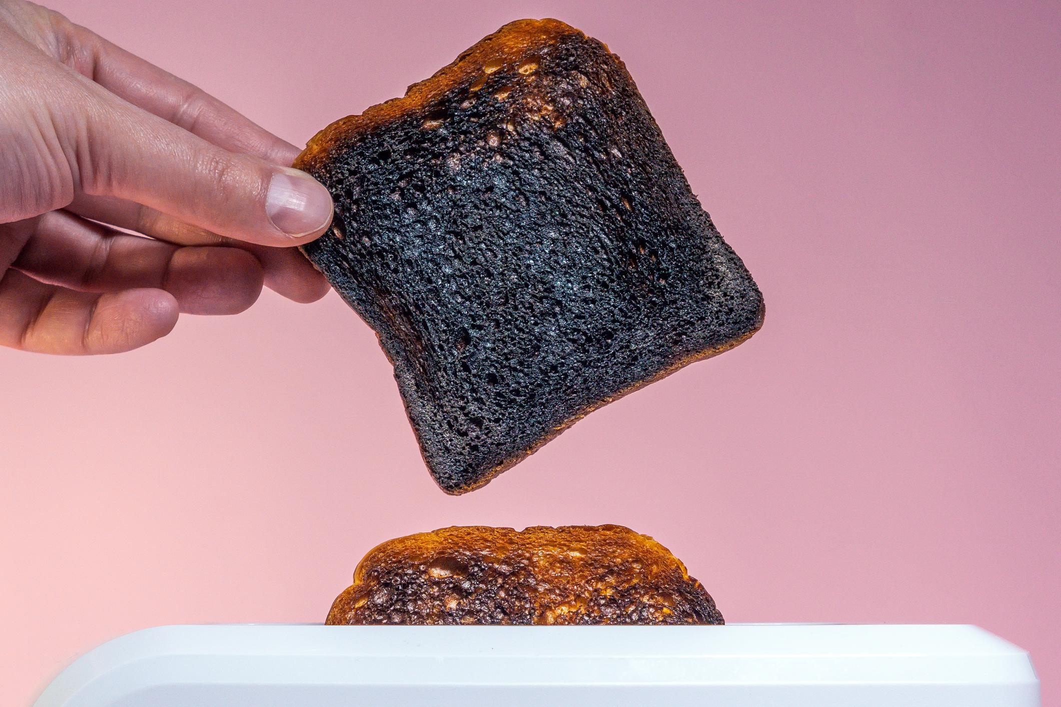 Is Smelling Burnt Toast a Sign That You re Having a Stroke HealthyWomen