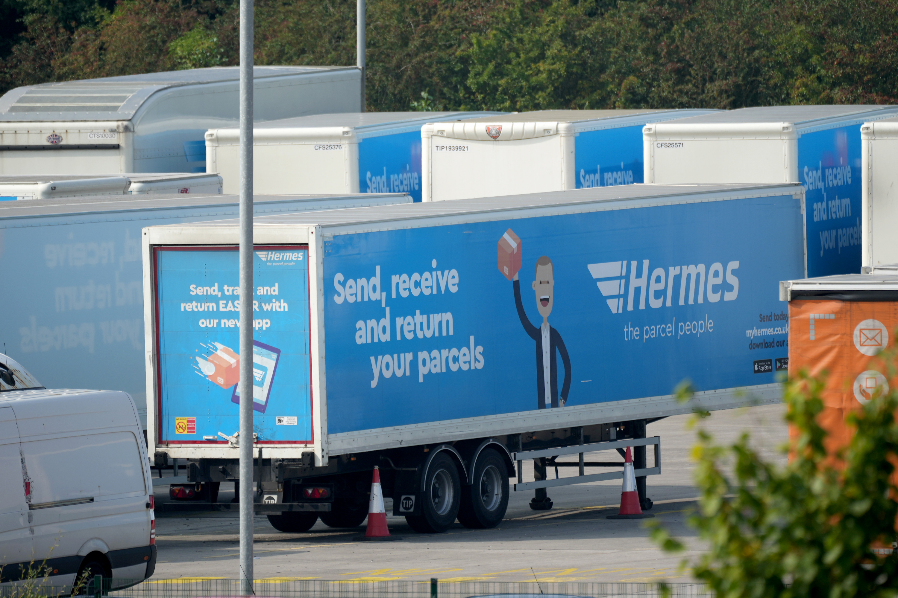 Hermes has rebranded to 'Evri' and everyone made the same joke