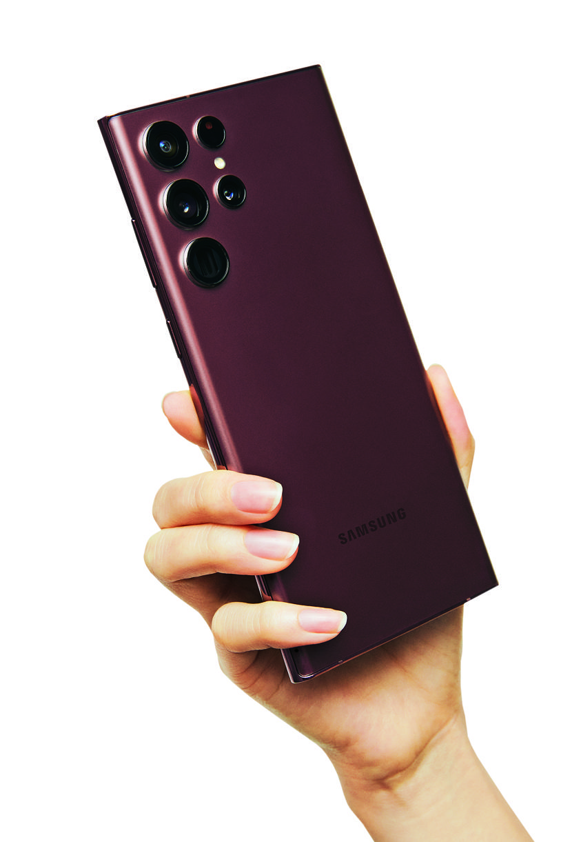 Samsung, ecco i nuovi telefoni pieghevoli. La sorpresa è il prezzo. -  Panorama