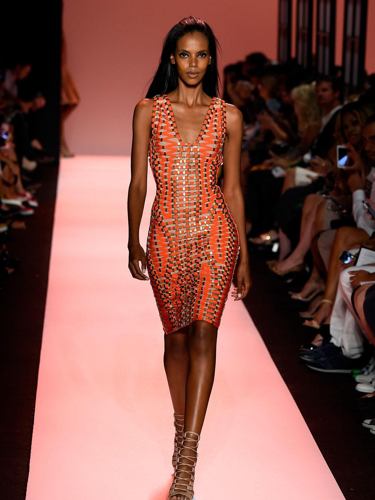 5 Sexy Herve Leger Dresses That'll Drive The Boys Wild