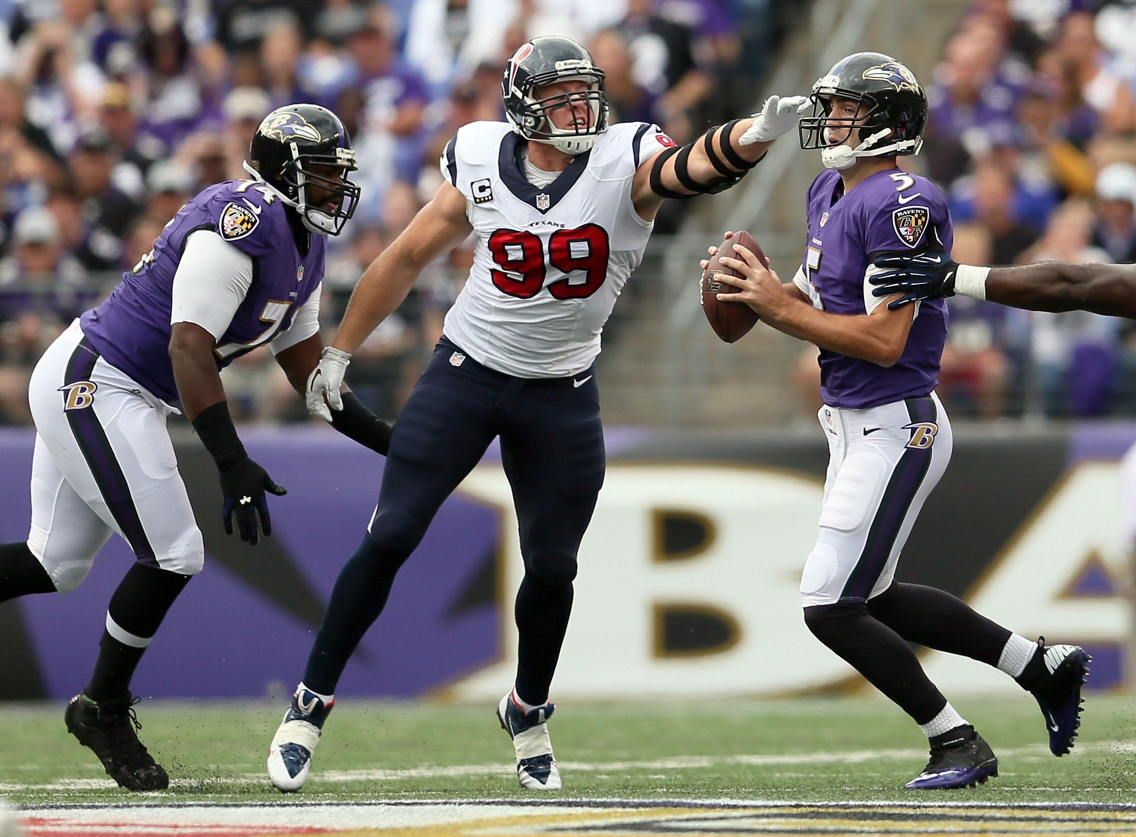 Friday night highlights: Quite a kick for Texans' Lechler