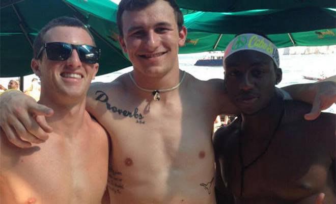 Johnny Manziel wore Tim Tebow jersey at Texas fraternity party