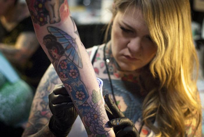 Hockey fan shows her love with Bart Simpson Penguins tattoo  YouTube