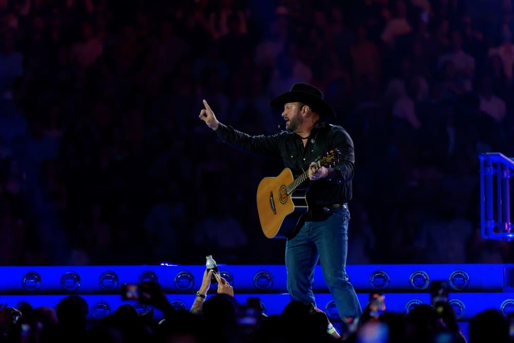 Garth Brooks reveals his abs, favorite BBQ, hilarious fitness tips, and  more ahead of his NRG Stadium show - CultureMap Houston