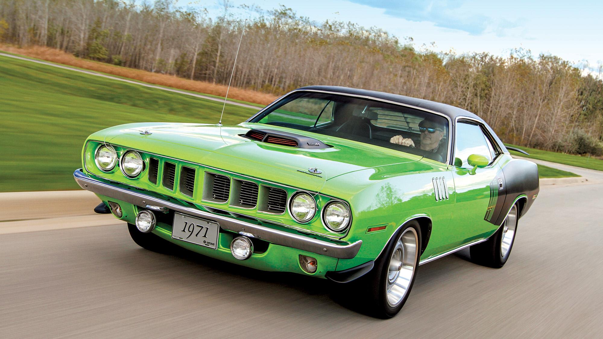 With an EFI-Fed 440, this 1971 Barracuda was built to drive