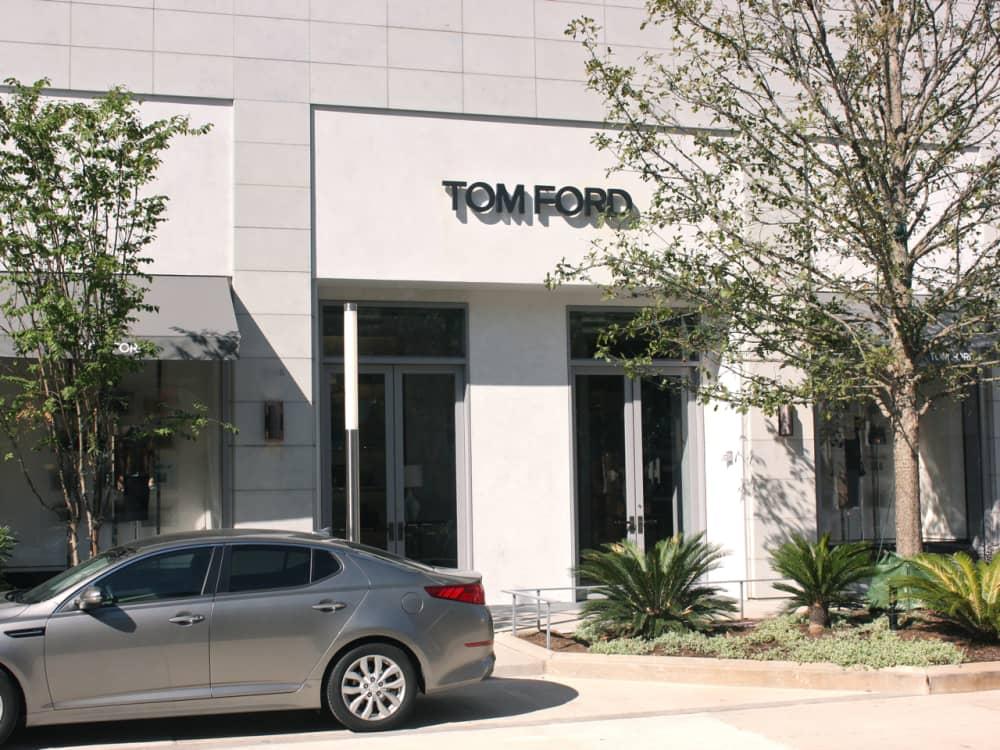 High-end heist: Thieves break into new Tom Ford store at luxe shopping  center - CultureMap Houston