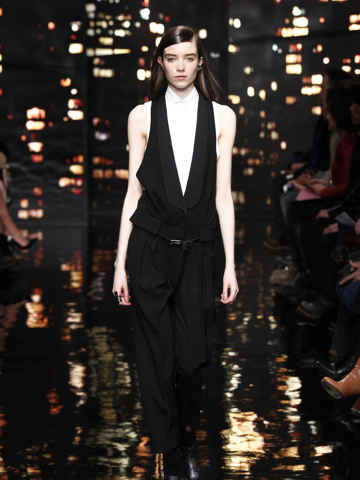 Donna Karan gets back to her New York roots with sleek and stylish