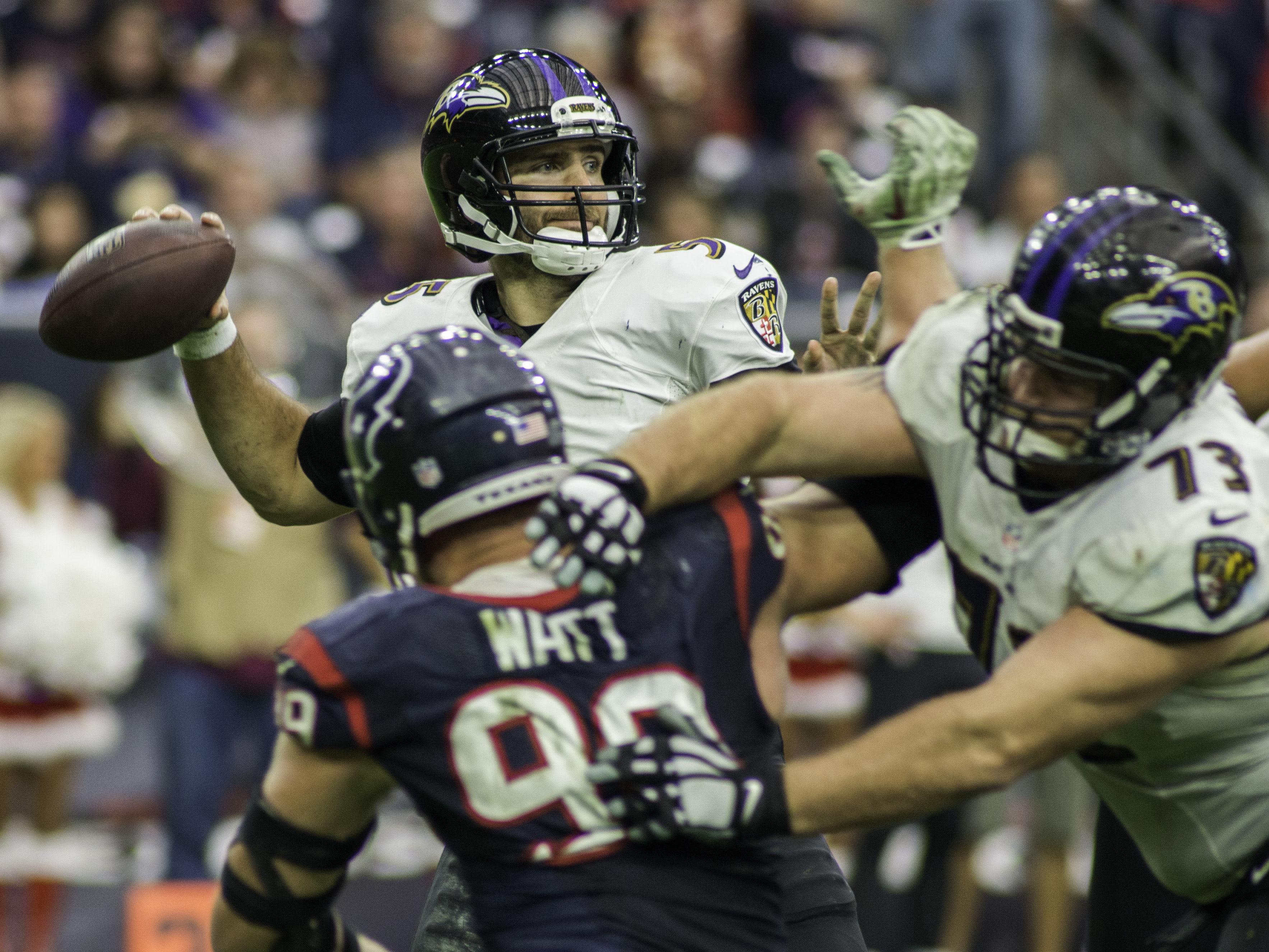 Texans beat Ravens 25-13 to keep playoff hopes alive