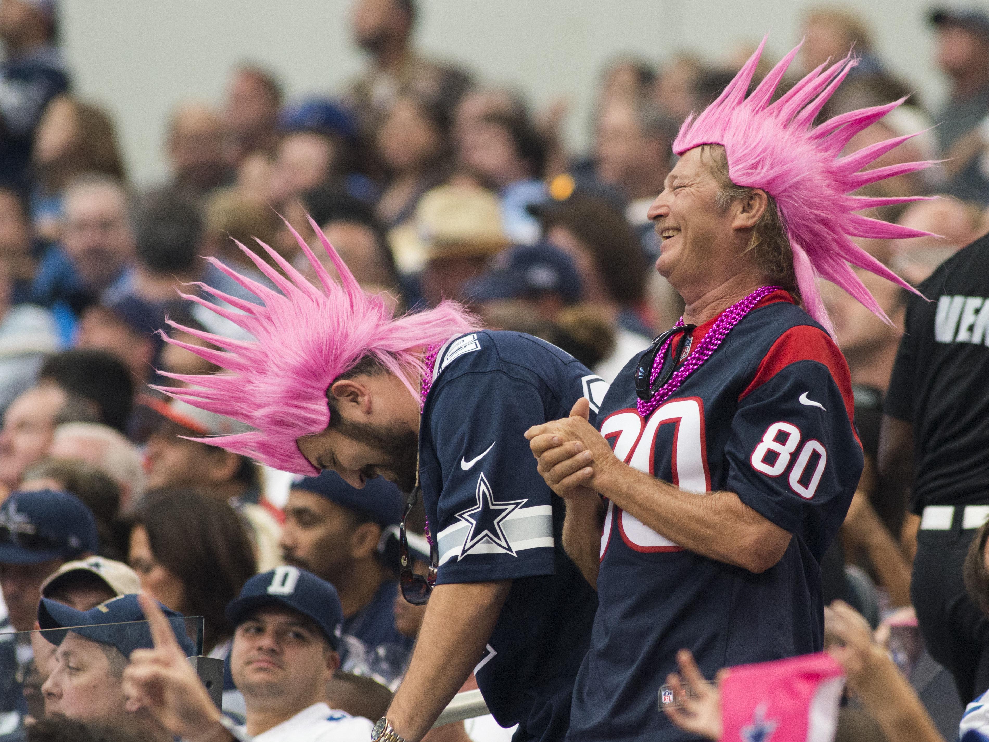 Houston Texans fans turn Dallas Cowboys' stadium into home game - Sports  Illustrated