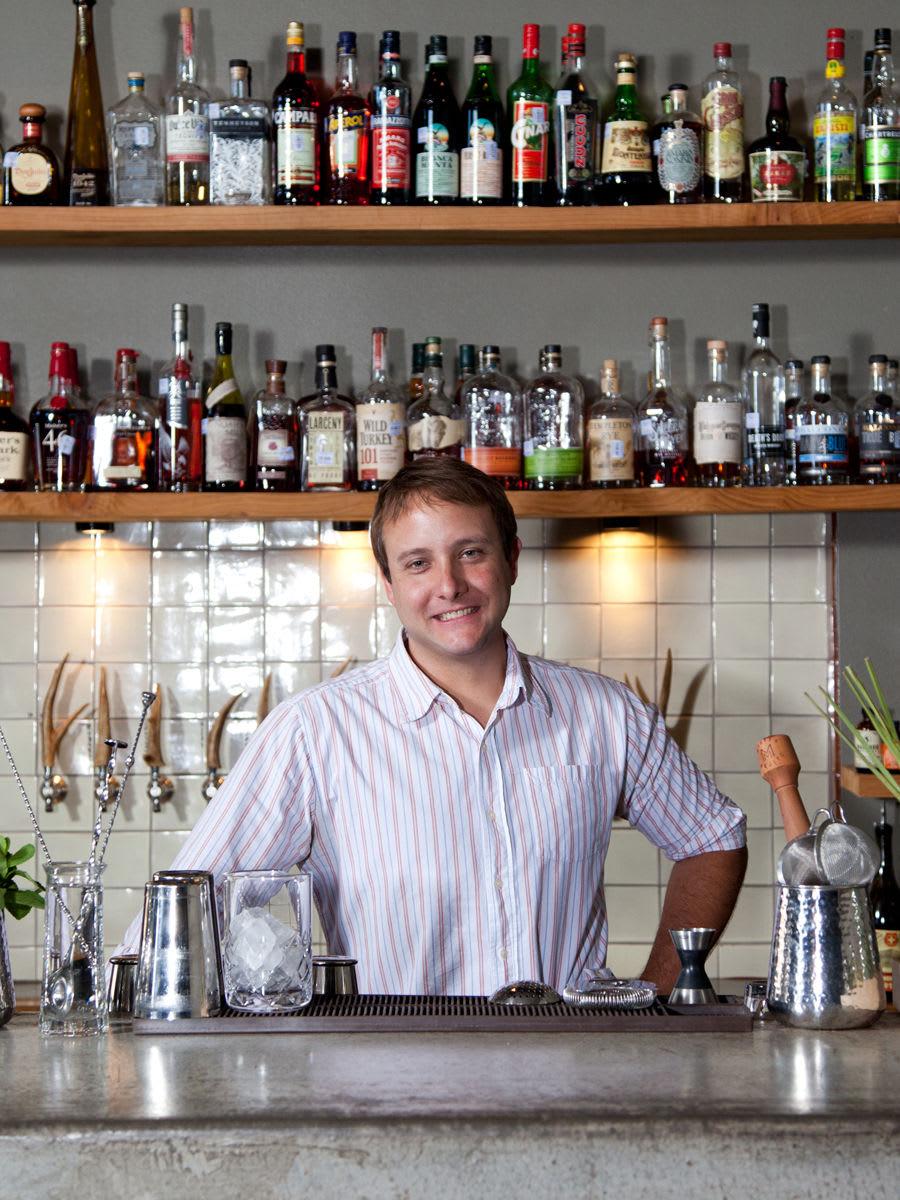 Austin's best bartenders share where and what they're drinking right ...