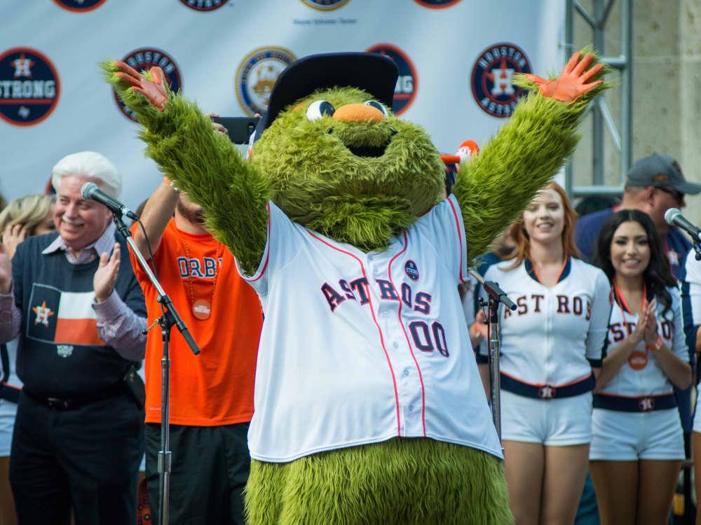 Astros' mascot Orbit offering surprise Valentine's Day visits