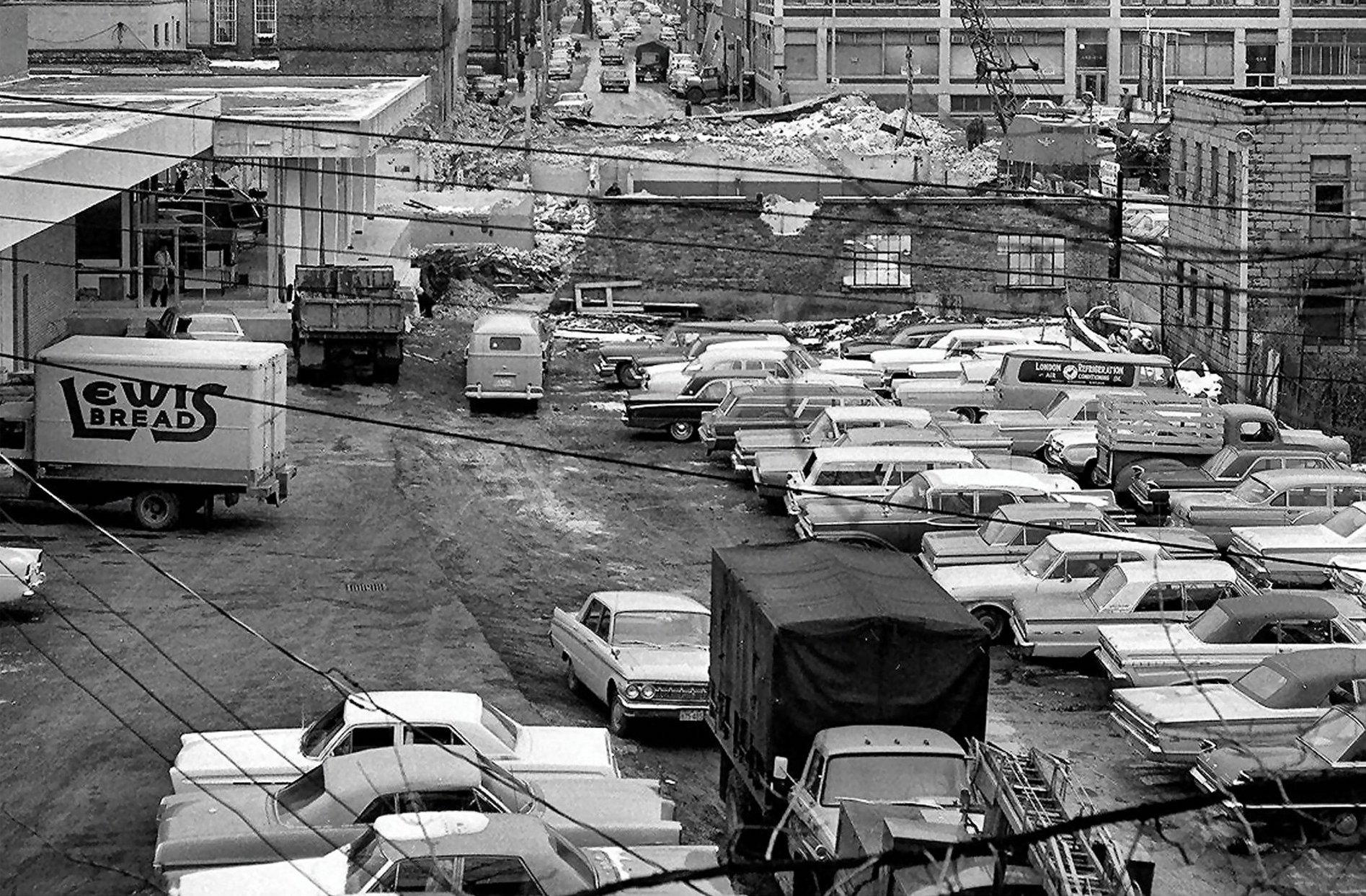 London, Ontario, 1964