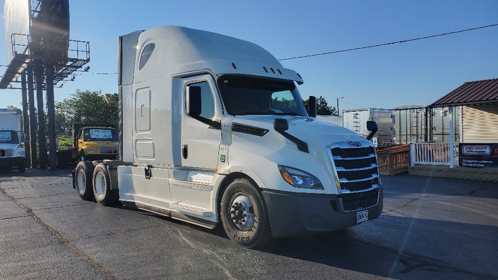 freightliner trucks charlotte nc