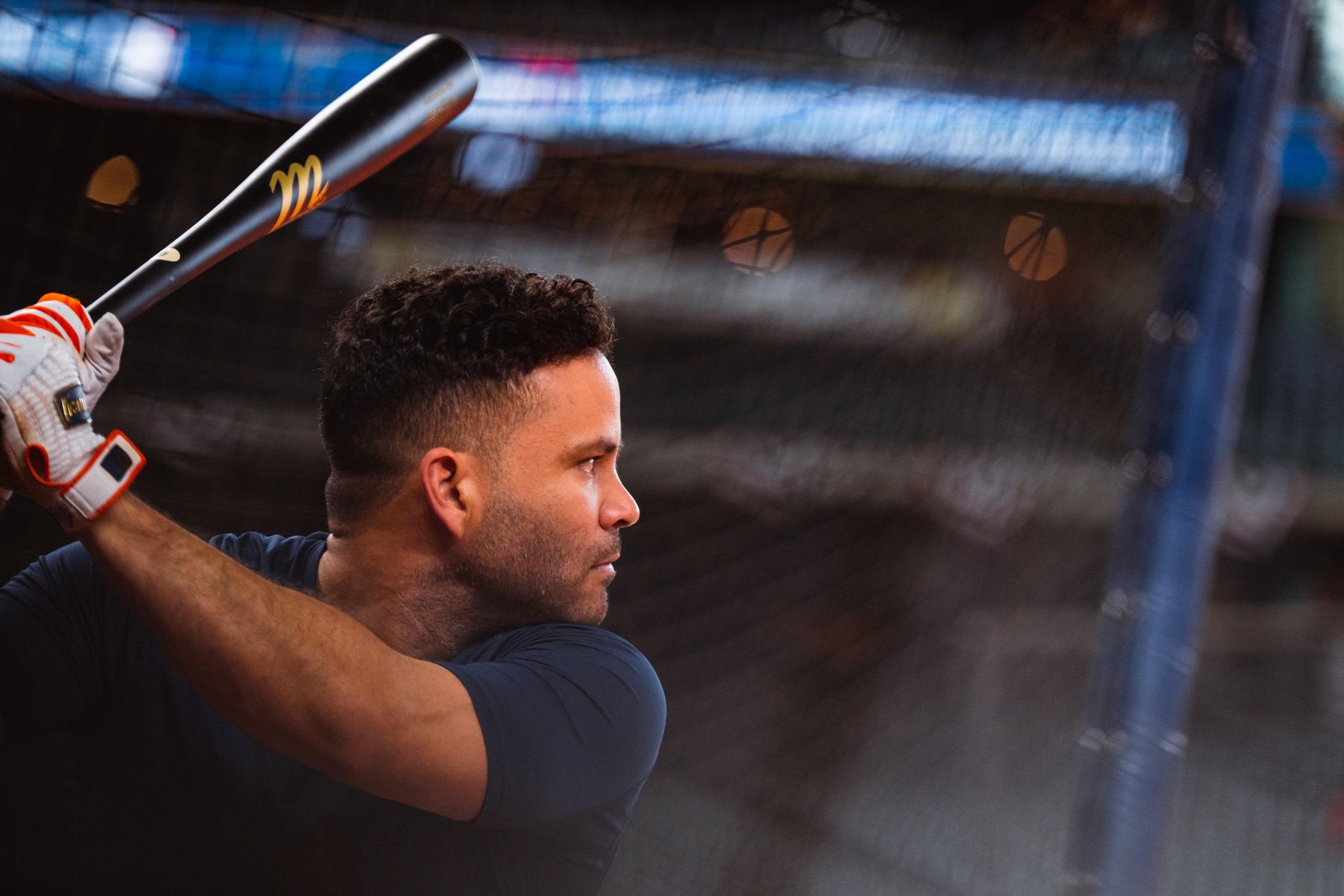 Houston Astros' Jose Altuve, Yordan Alvarez nominated for 2022 Hank Aaron  award