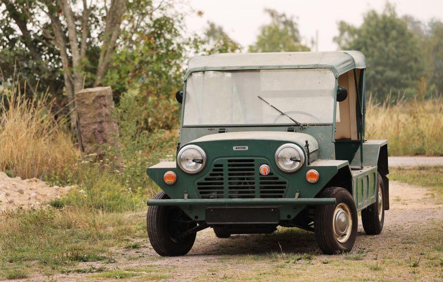 Four-Links - never-used Moke, DMC44, Alfa Classiche, why Ford didn't buy Austin