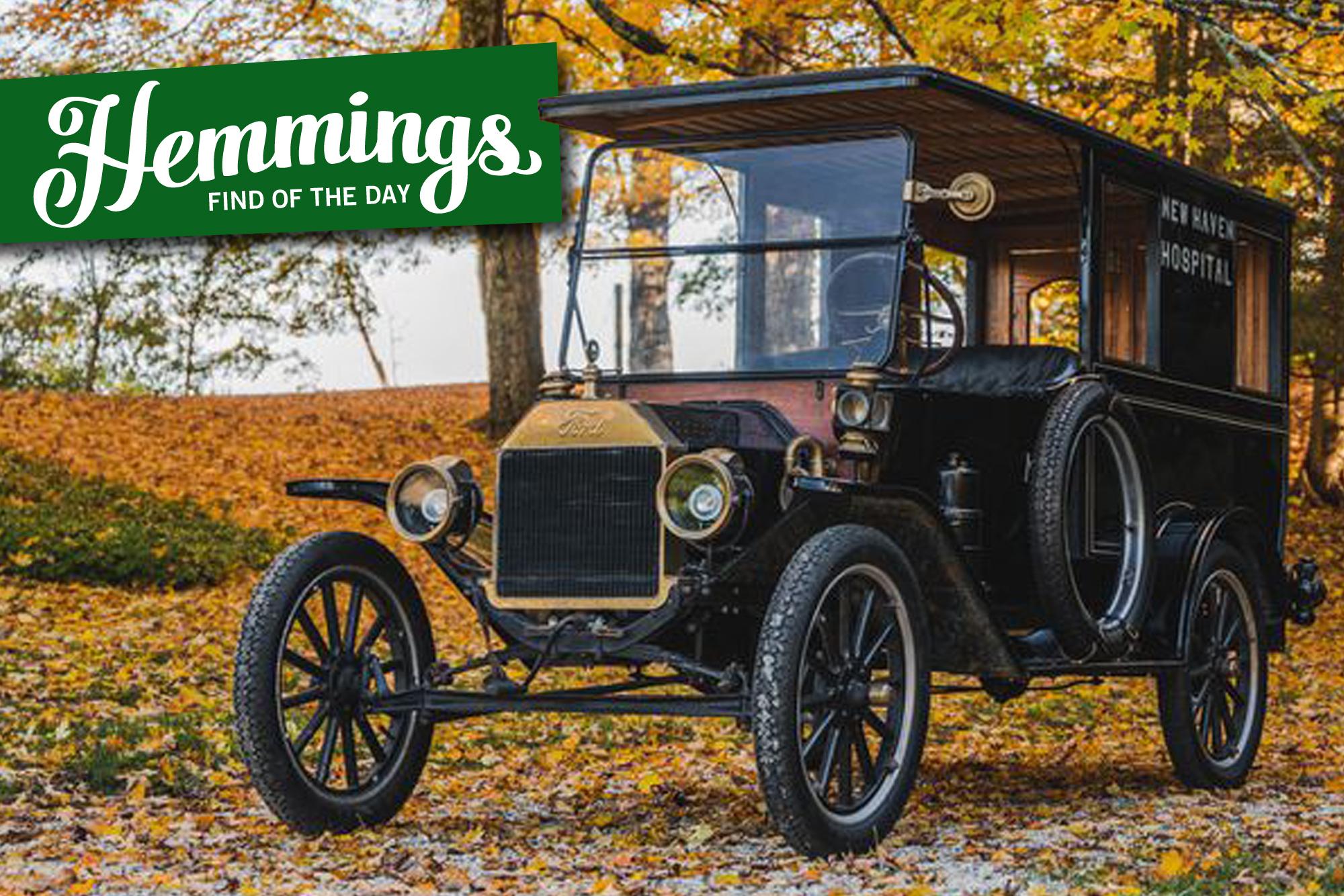Restored 1914 Ford Model T replicates early motorized ambulance